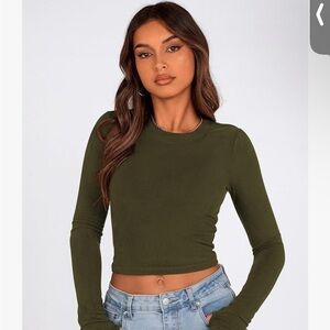 PRETTYGARDEN Women's Long Sleeve Crop Tops Slim Fit Tee (Army Green,X-Small)